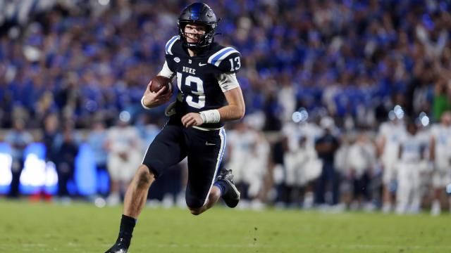 Riley Leonard, Duke QB, plans to enter NCAA transfer portal