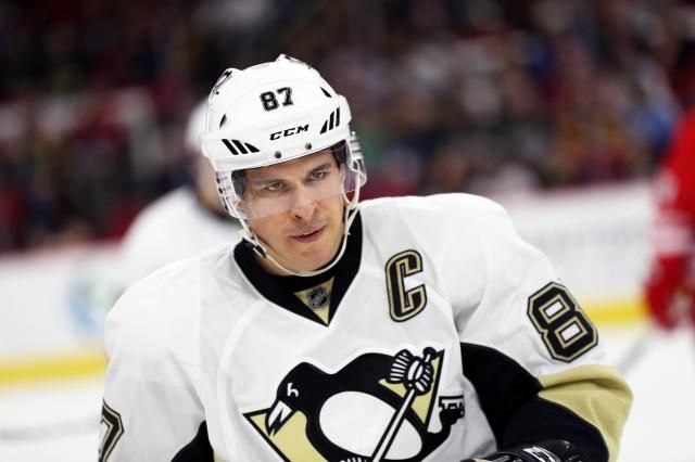 Hurricanes top Penguins in OT, 3-2