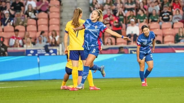 Ashley Sanchez celebrates after opening the scoring against the Utah Royals on May 3. CREDIT: Katie Schroeck